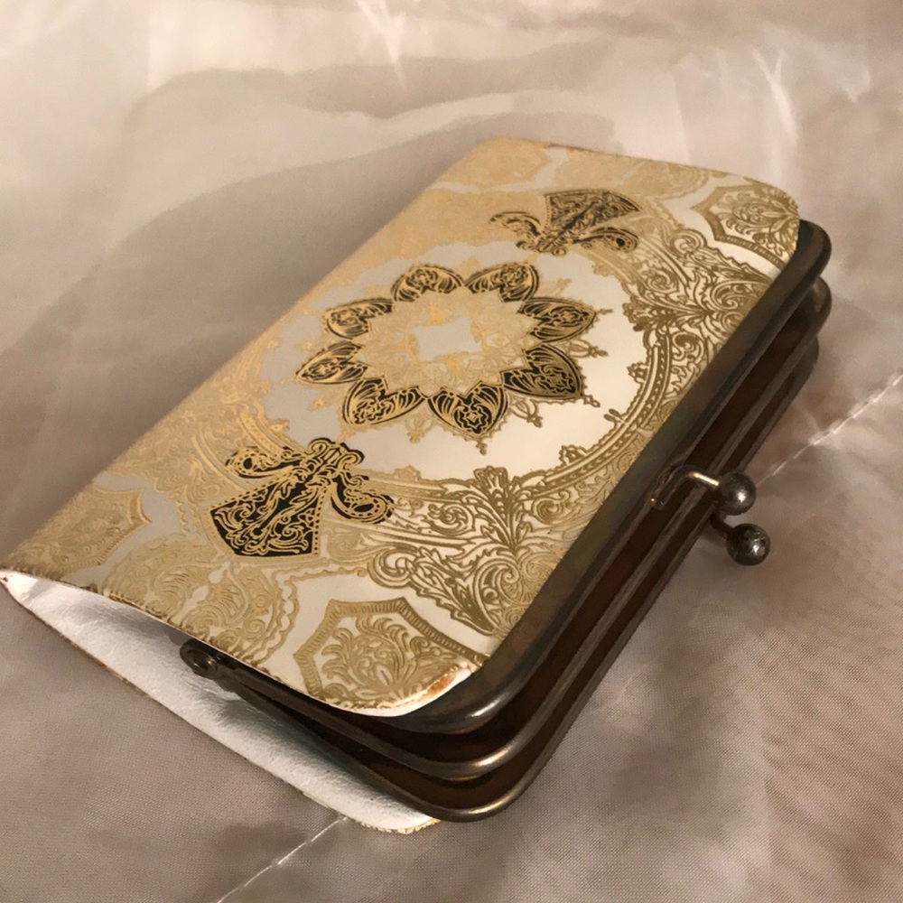 Wallet - Picture 4 of 4